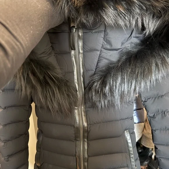 Mackage Black Puffer Jacket with Fur Trim XXS - Picture 2 of 6